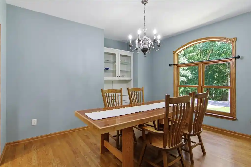 5th image of W245 Woodridge Dr Dr, Eau Claire, WI 54701 | MLS# 1602701