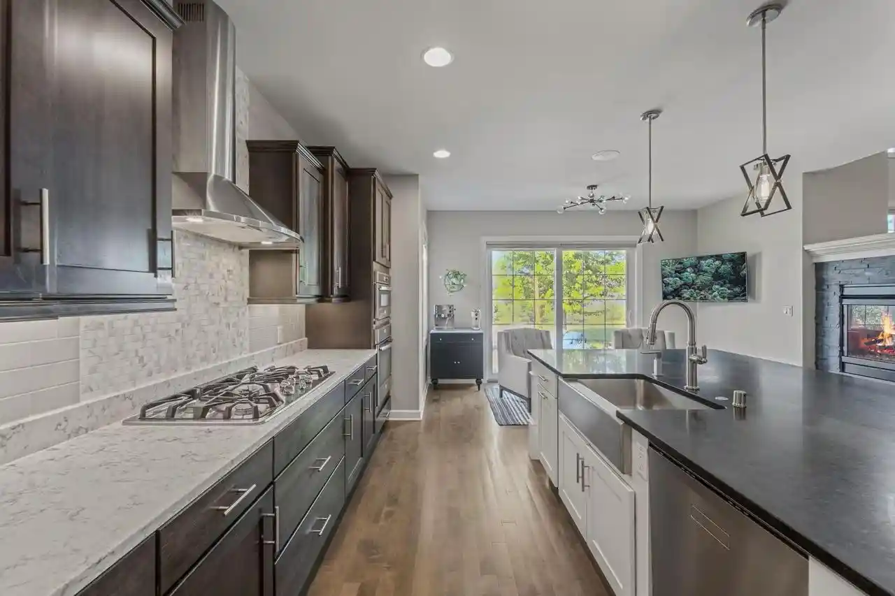 4th image of W79N423 Ridgeway Lane Lane, Cedarburg, WI 53012 | MLS# 1971542