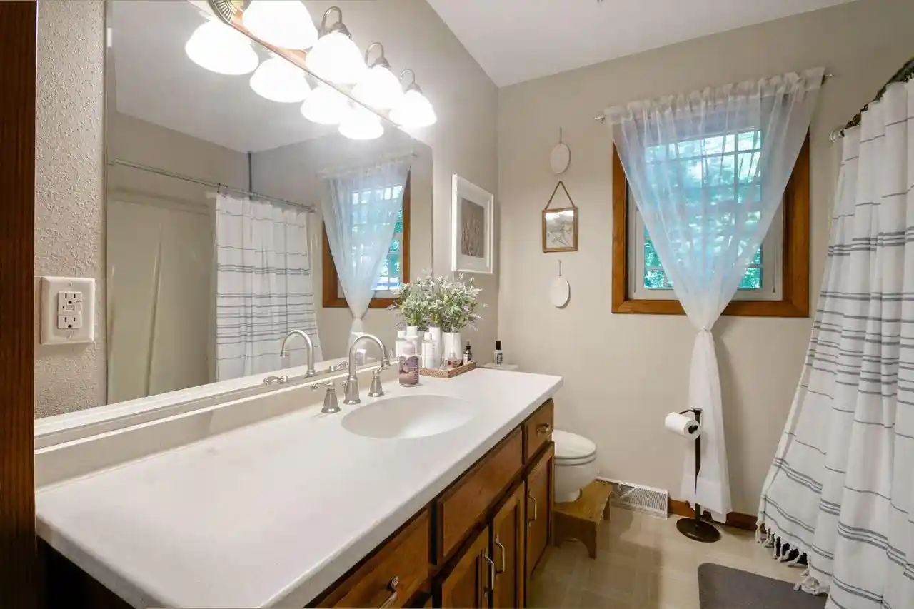 3rd image of 6905 Colt Circle Circle, West Bend, WI 53090 | MLS# 1971546