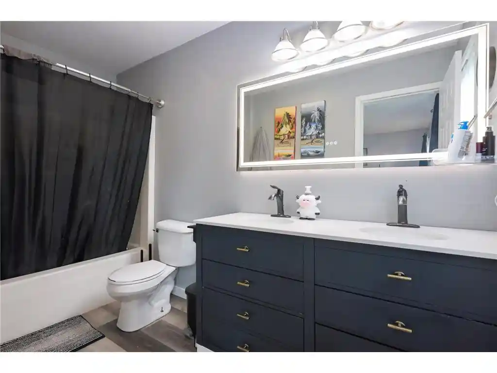 2nd image of 869 161st Street Street, Hammond, WI 54015 | MLS# 7107126