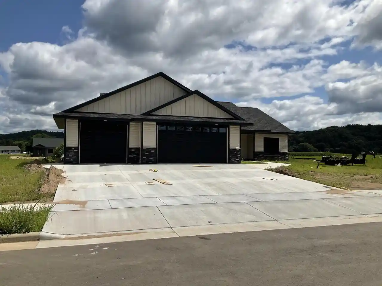 1st image of 1309 Academy Dr Dr, Holmen, WI 54636 | MLS# 1971551