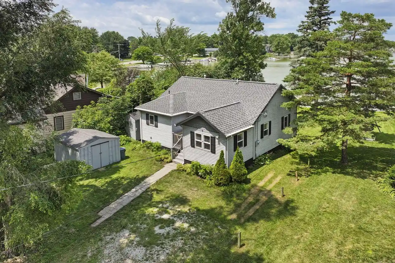 1st image of 24312 Peninsula Dr Dr, Kansasville, WI 53139 | MLS# 1971561