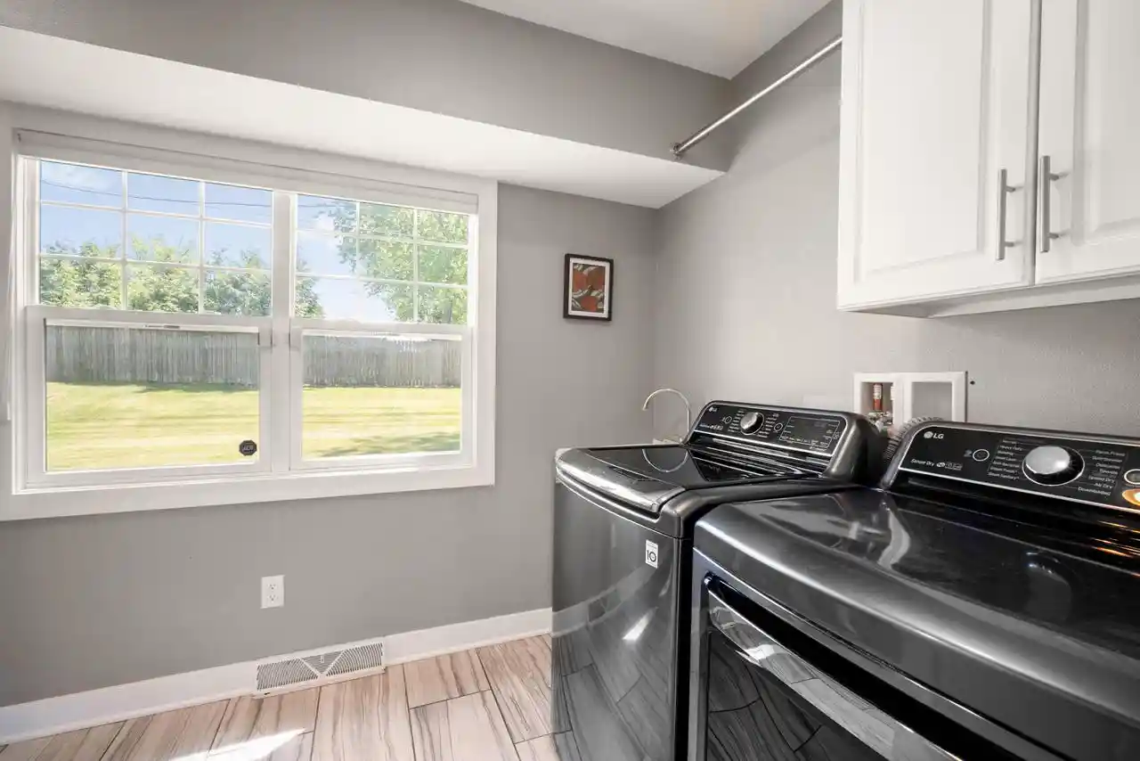 26th image of N97w15817 Burr Oak Road Road, Germantown, WI 53022 | MLS# 1971562