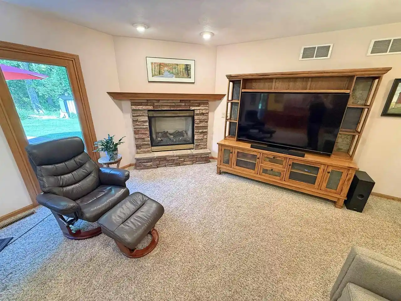 3rd image of 5352 N River Road Road, Janesville, WI 53545 | MLS# 2028003
