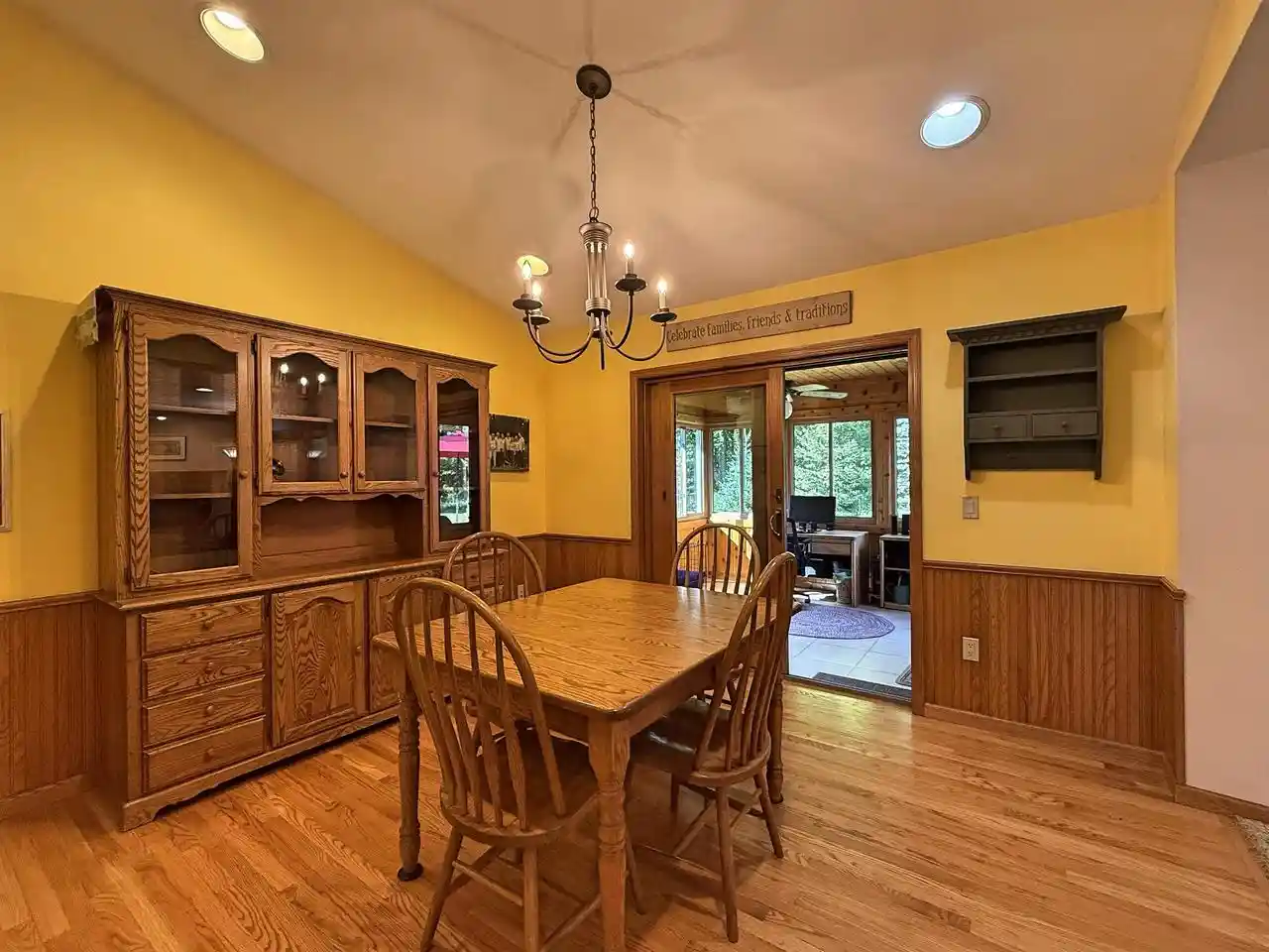 4th image of 5352 N River Road Road, Janesville, WI 53545 | MLS# 2028003