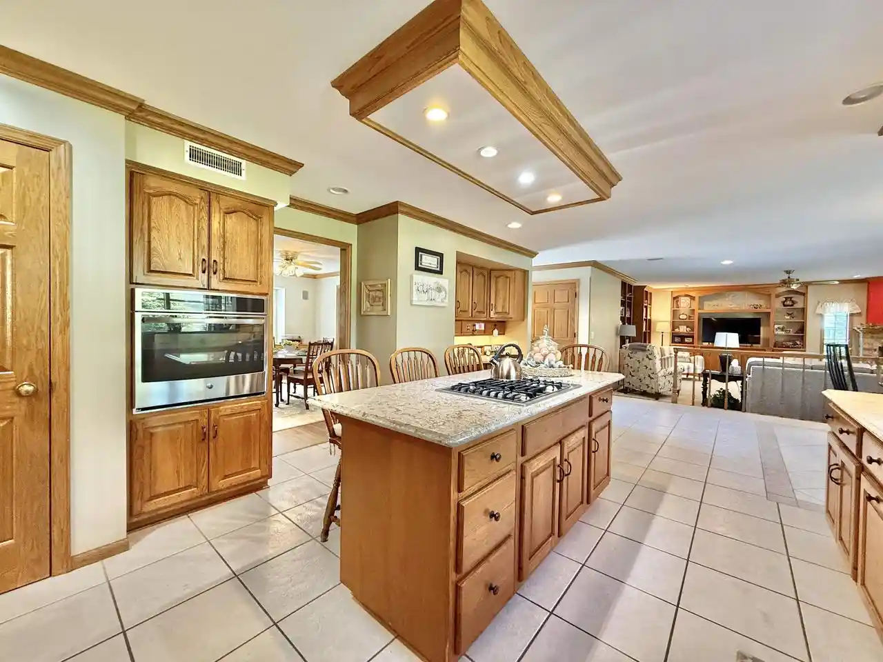 2nd image of 2078 Regal Oaks Court Court, Beloit, WI 53511 | MLS# 2028006