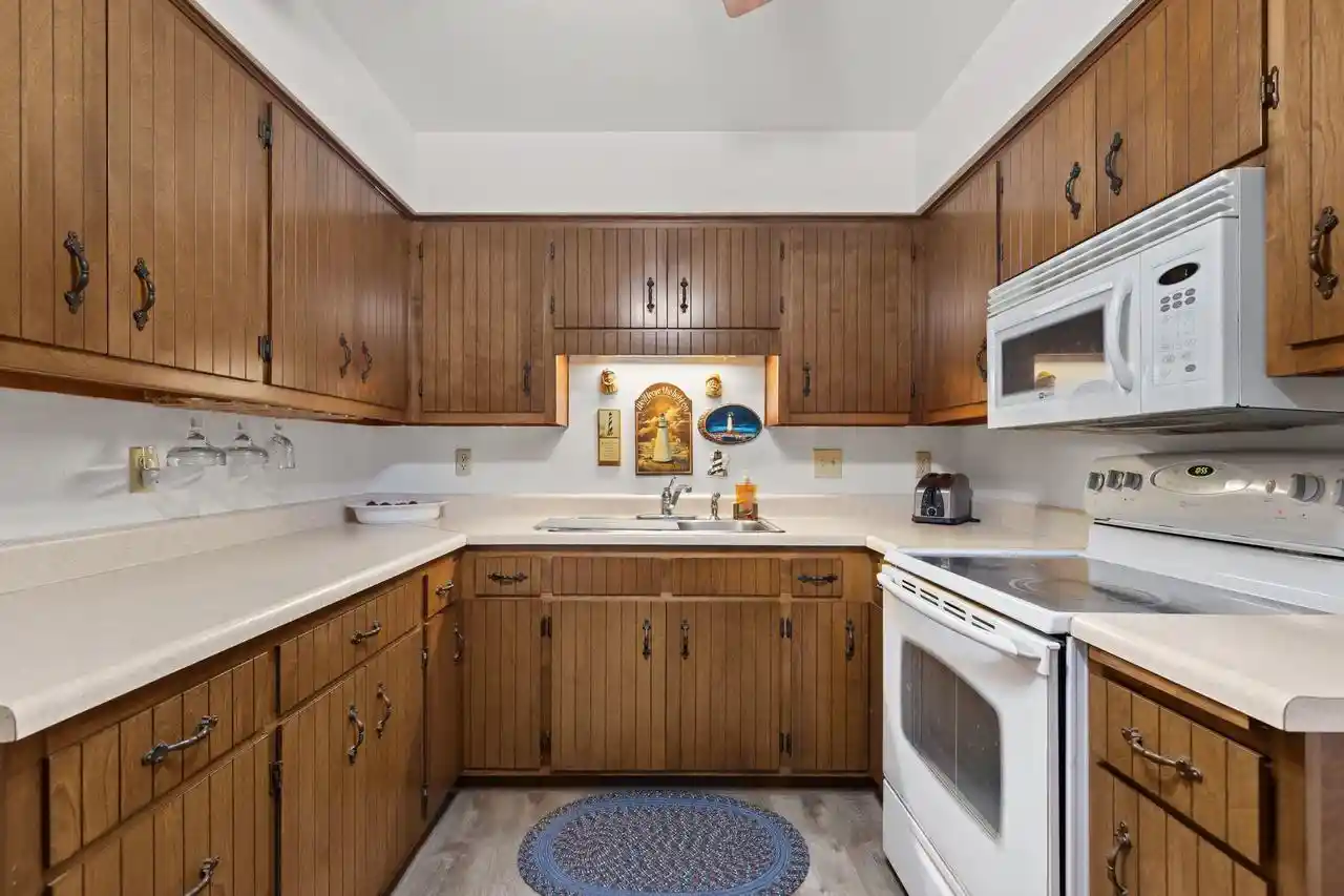 4th image of 311 Harrison St St, Neenah, WI 54956