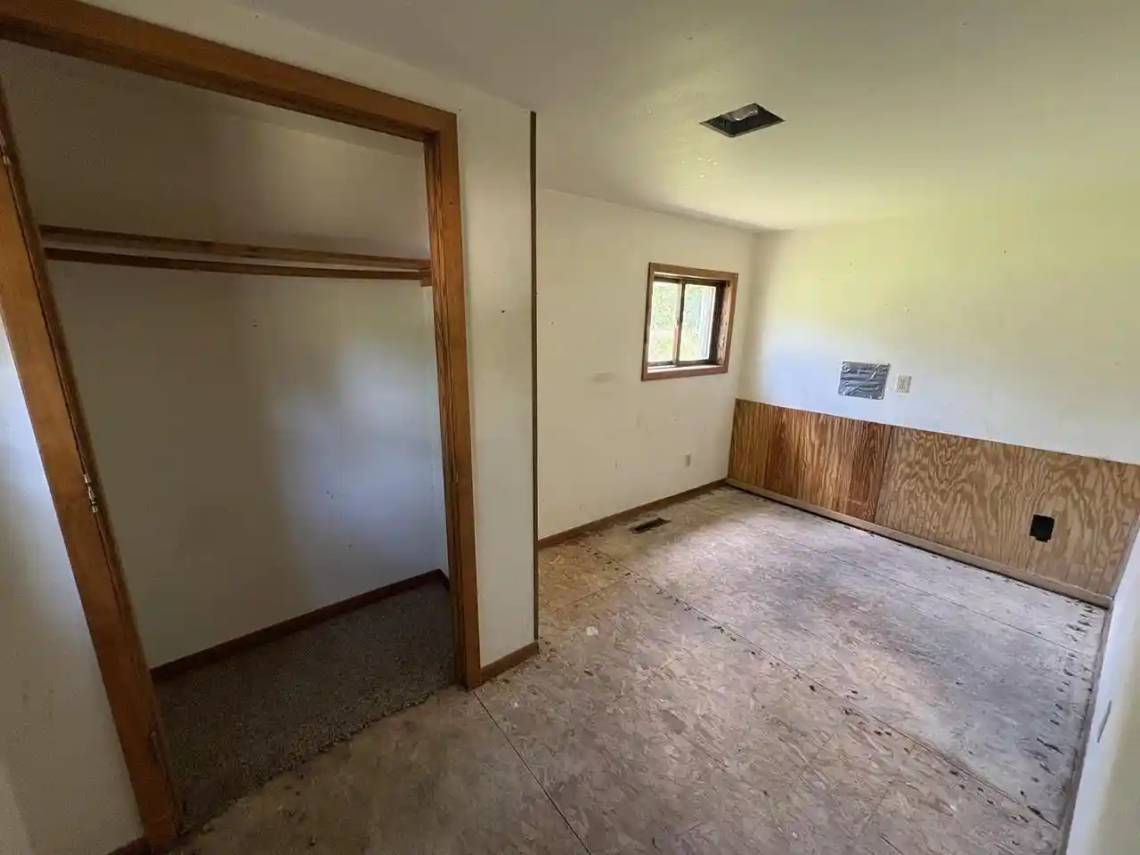 2nd image of 1697 Greenfield Avenue Avenue, Wisconsin Rapids, WI 54495 | MLS# 22603279