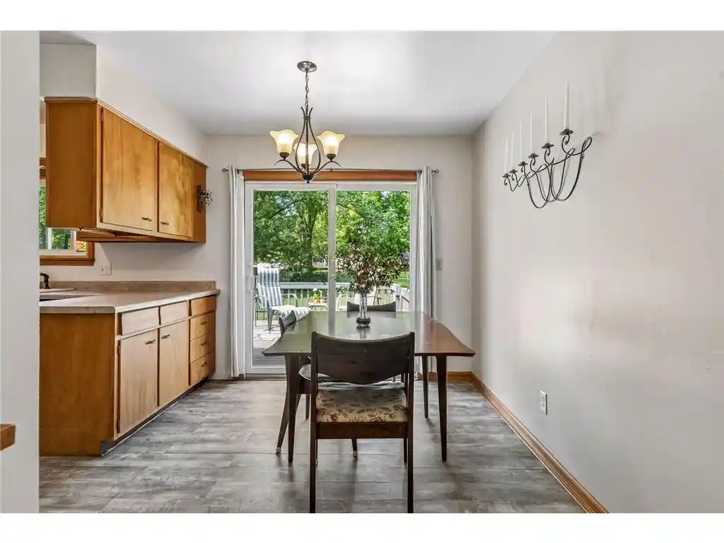 5th image of 711 Saint Croix Street Street, Hudson, WI 54016 | MLS# 7104224