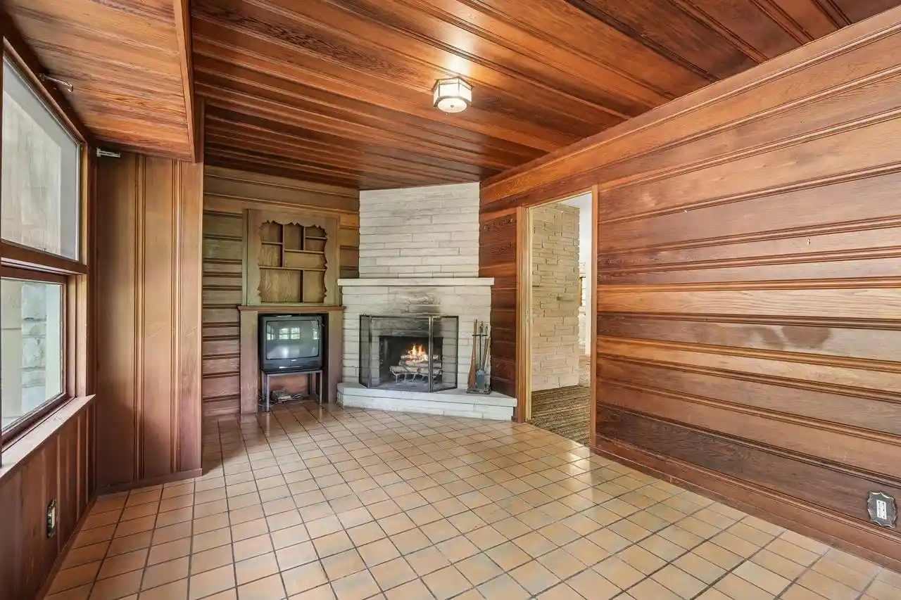 Photo 2 of Single family home for sale at S23w23085 E Broadway, Waukesha, WI 53186 | MLS# 1971580 | Listing updated on 2026-09-18