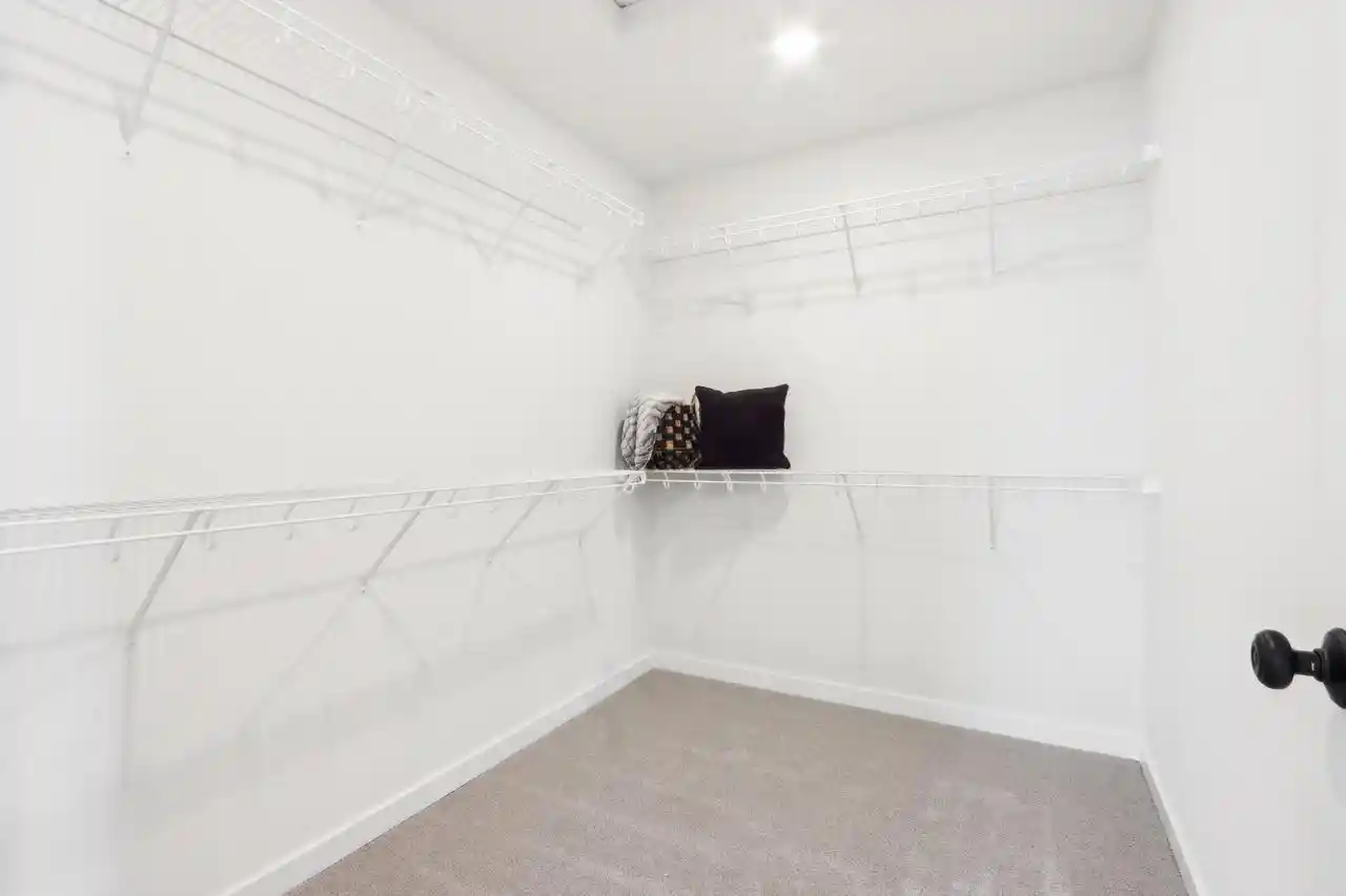 3rd image of 945 Lagom Way Way #Bldg 9 Unit 103, Oconomowoc, WI 53066 | MLS# 1971578