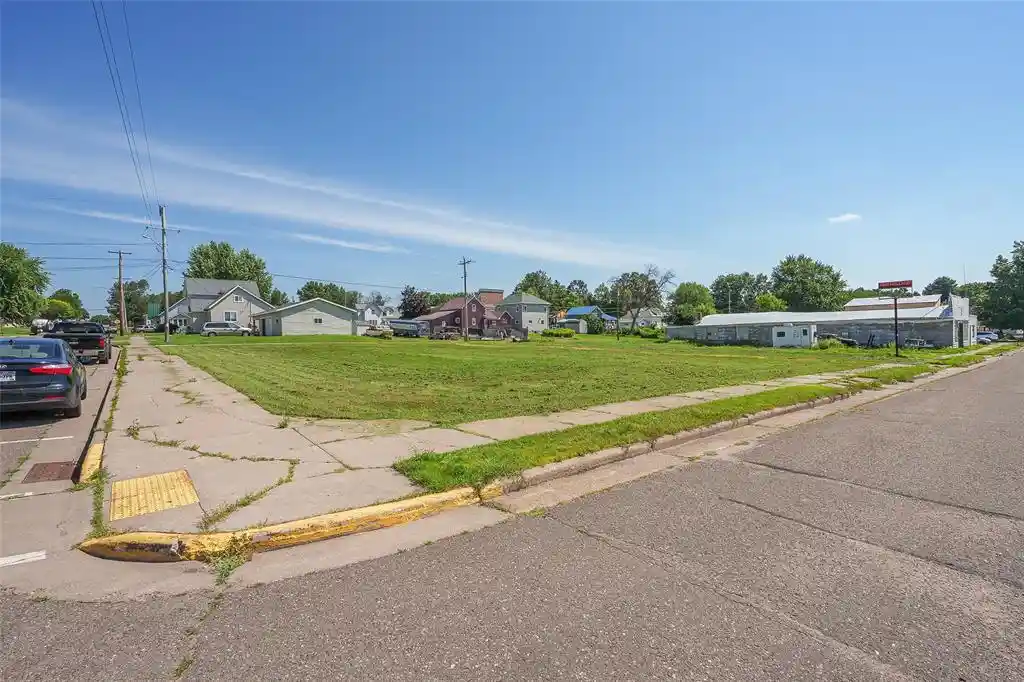 1st image of 205 E 1st Avenue Avenue, Stanley, WI 54768 | MLS# 1603208