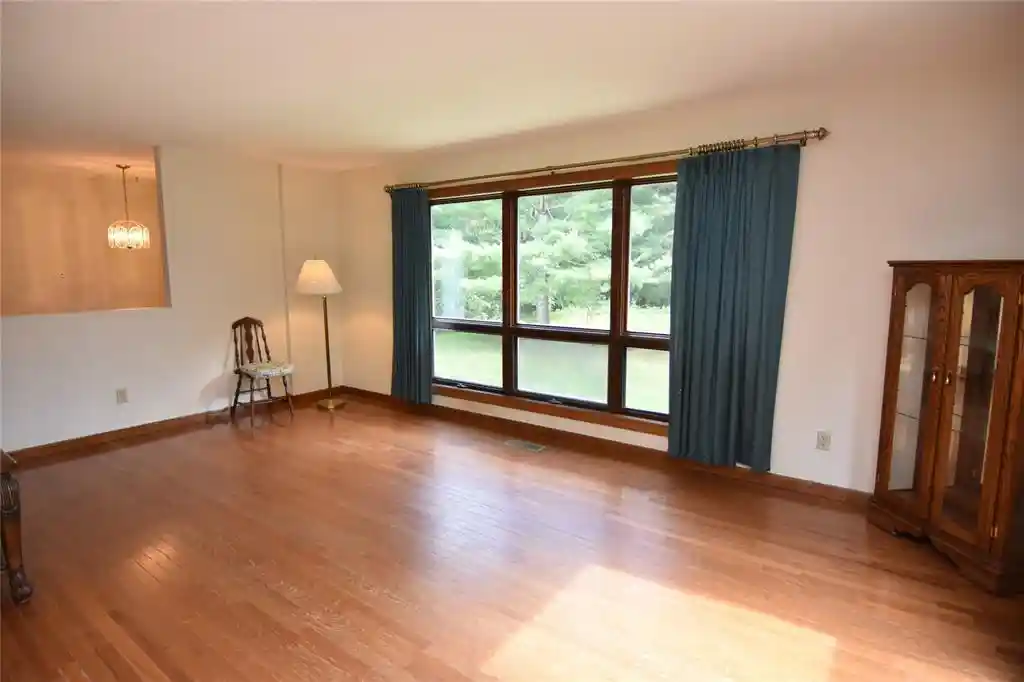 2nd image of 15579 304th Avenue Avenue, New Auburn, WI 54757 | MLS# 1603191