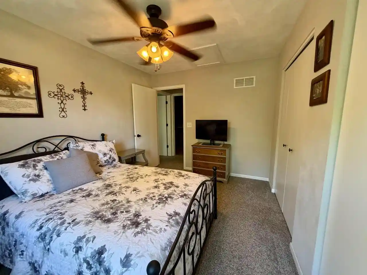 4th image of 2532 W Memorial Dr Dr, Janesville, WI 53548 | MLS# 2028023
