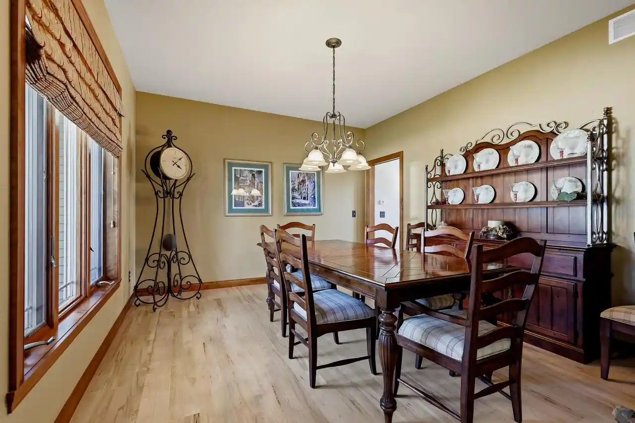 Photo 3 of Single family home for sale at 1606 S Carver Lane Lane, Appleton, WI 54914 | MLS# 1971591 | Listing updated on 2026-07-20
