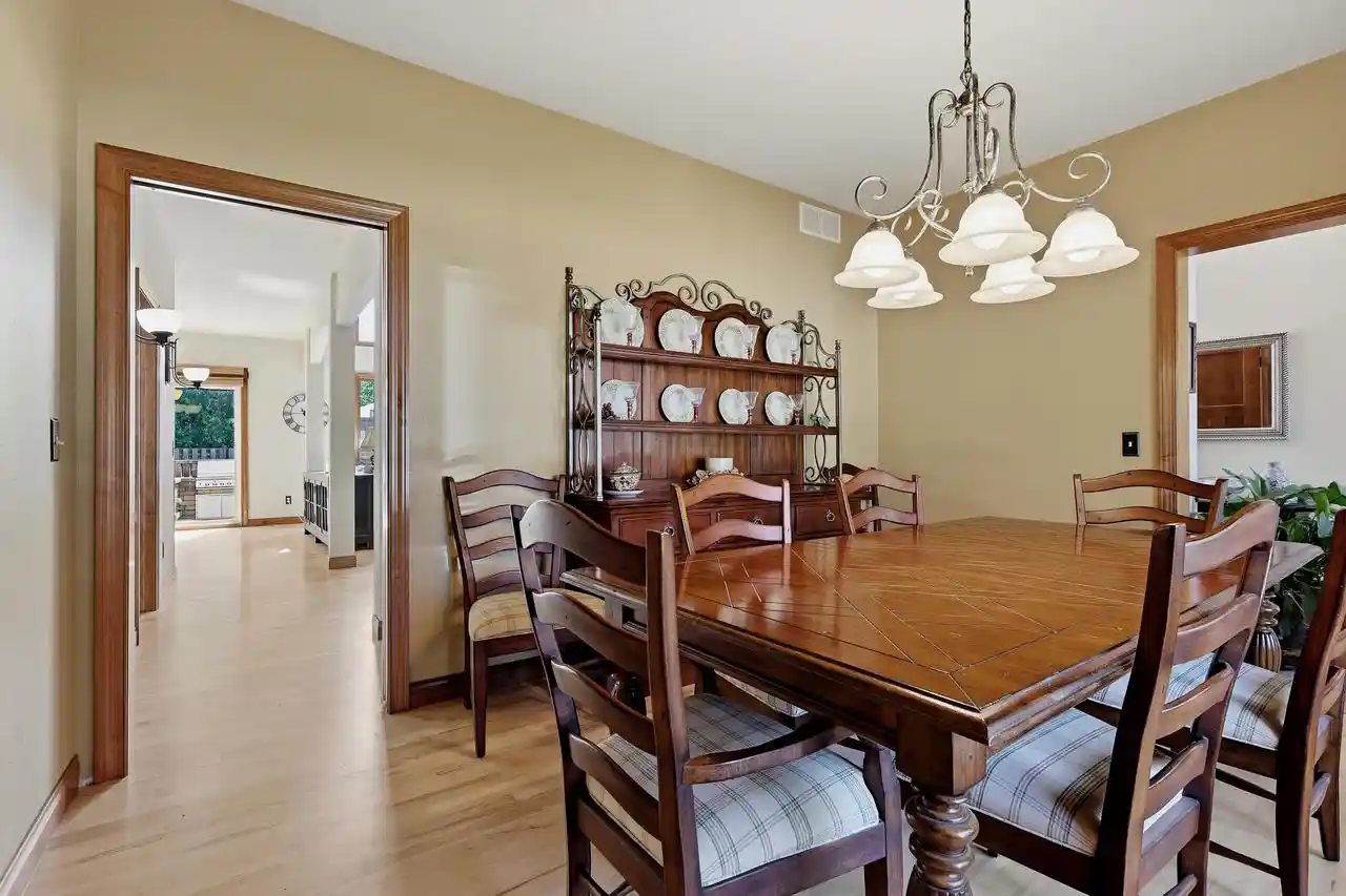 Photo 3 of Single family home for sale at 1606 S Carver Lane Lane, Appleton, WI 54914 | MLS# 1971591 | Listing updated on 2026-07-20