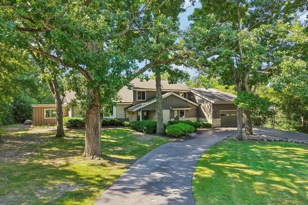 Photo 1 of Single family home for sale at S23w26149 Canterbury Lane Lane, Waukesha, WI 53188 | MLS# 1971600 | Listing updated on 2026-09-11