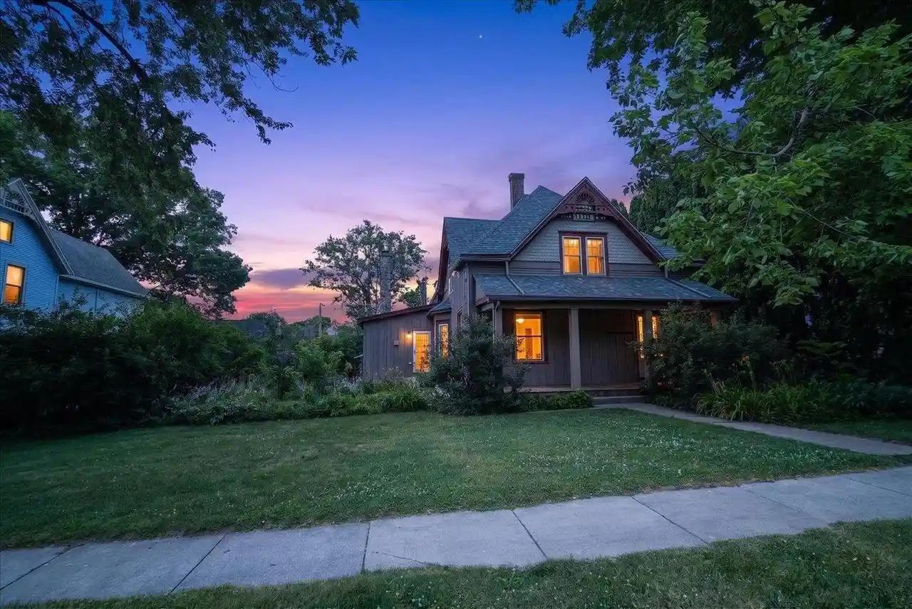 Homes for sale in Mount Horeb, WI | 212 S Fifth Street Street, Mount Horeb, WI 53572 | MLS# 2028025