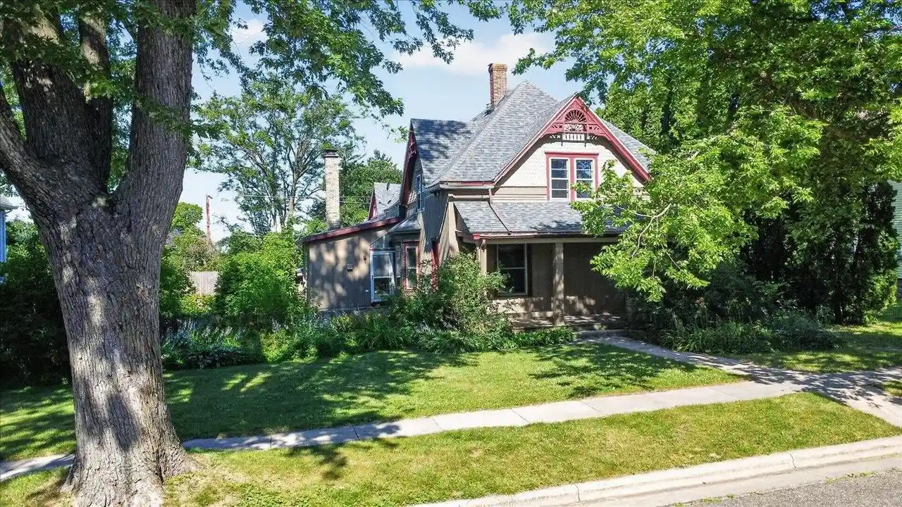 Homes for sale in Mount Horeb, WI | 212 S Fifth Street Street, Mount Horeb, WI 53572 | MLS# 2028025
