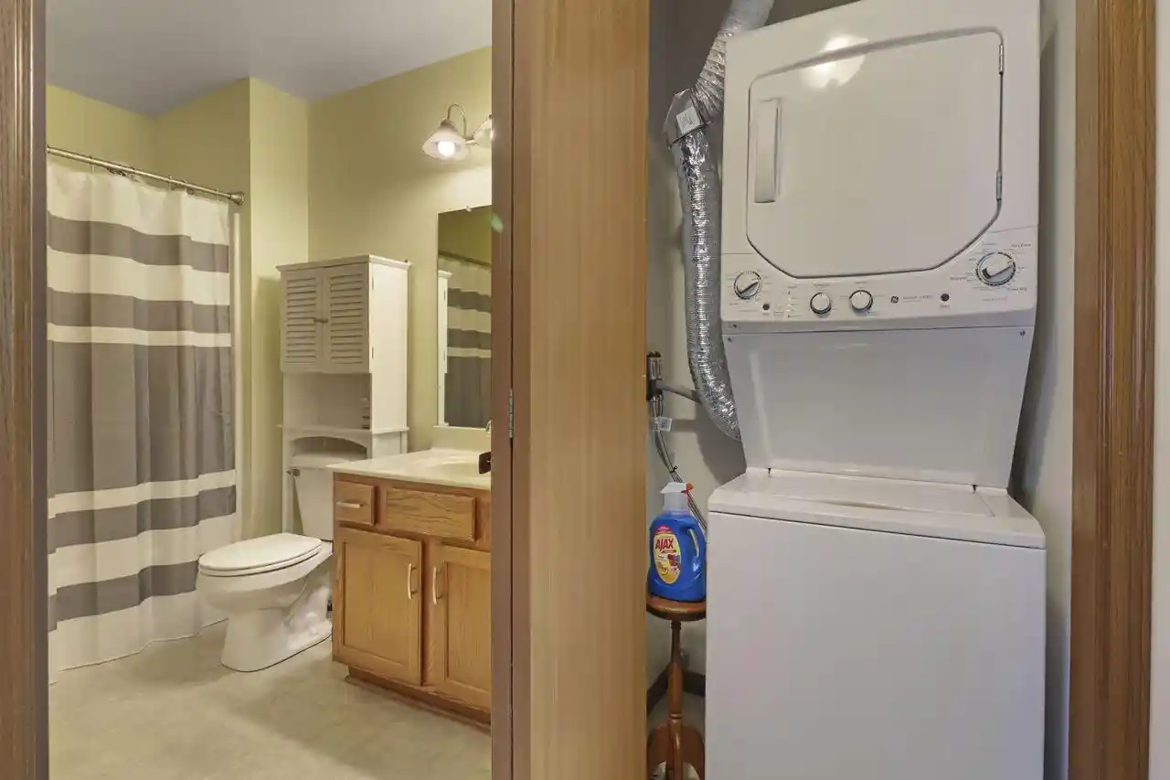 5th image of 26602 Lilac Ln Ln, Waterford, WI 53185