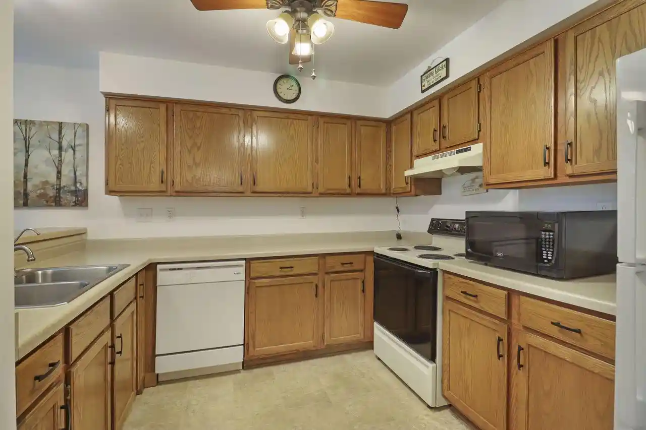 2nd image of 26602 Lilac Ln Ln, Waterford, WI 53185
