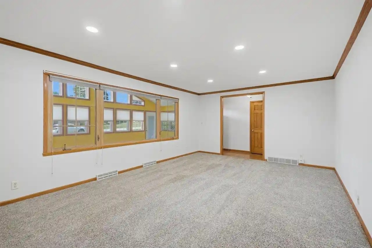 2nd image of 16730 Willow Ridge Lane Lane, Brookfield, WI 53005 | MLS# 1971617