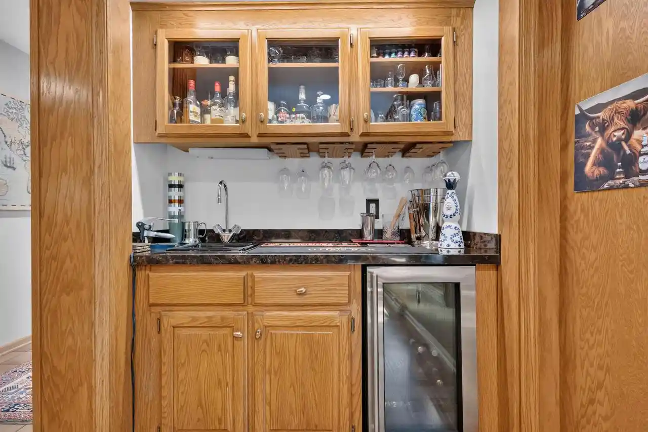 5th image of 225 E Ravine Baye Road Road, Bayside, WI 53217 | MLS# 1971619