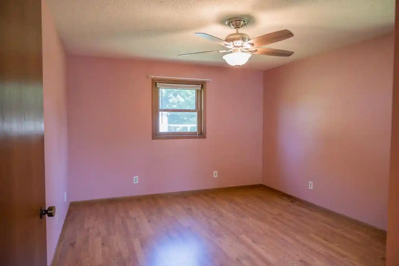 Homes for sale in Elroy, WI | 506 N Brooklyn Avenue Avenue, Elroy, WI 53929 | MLS# 2028037