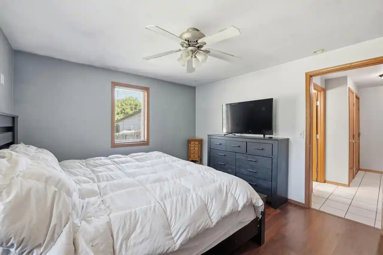 Photo 4 of Sale Pending at 1488 Division Circle Circle, Green Bay, WI 54303 | MLS# 50329093 | Listing updated on 2026-08-26