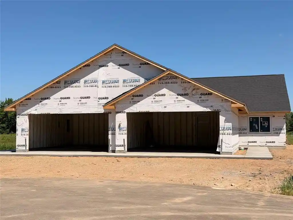 Photo 1 of Single family home for sale at 611 Sundance Street, Amery, WI 54001 | MLS# 1603214 | Listing updated on 2026-07-14