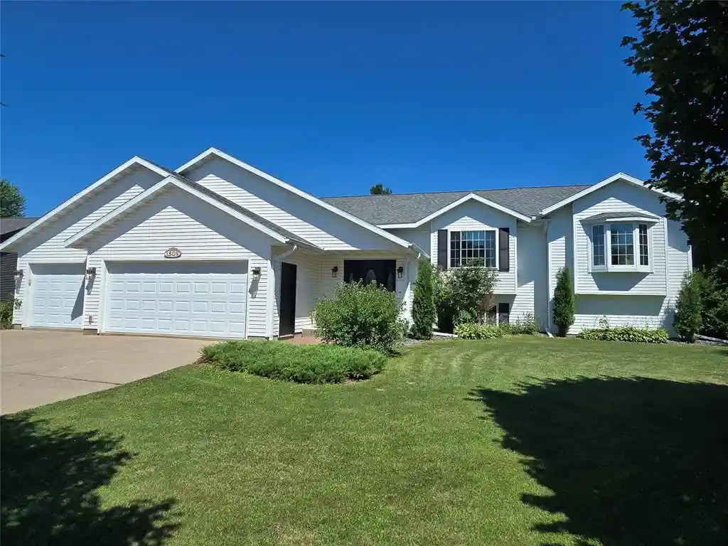 1st image of 1509 Sabrena Court Court, Rice Lake, WI 54868 | MLS# 1603227
