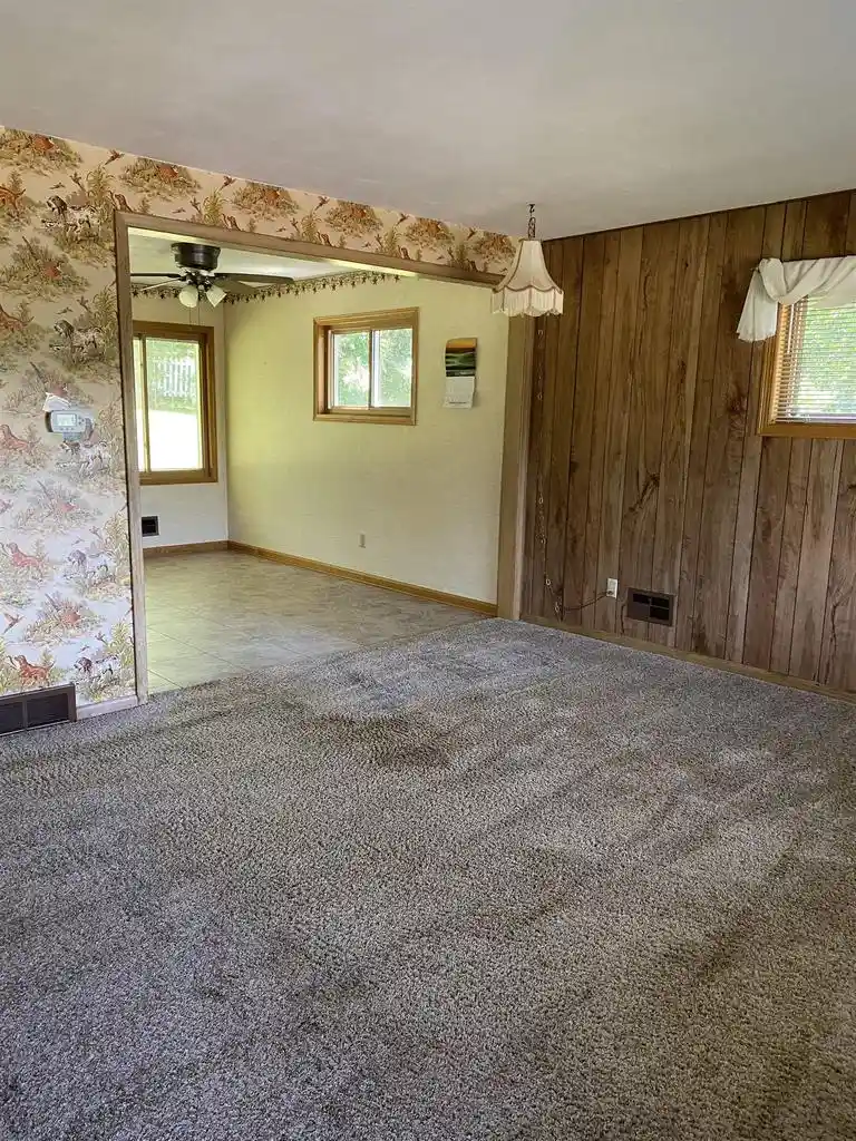 2nd image of 4258 Pleasant Hill Road Road, Richfield, WI 53076 | MLS# 2028054