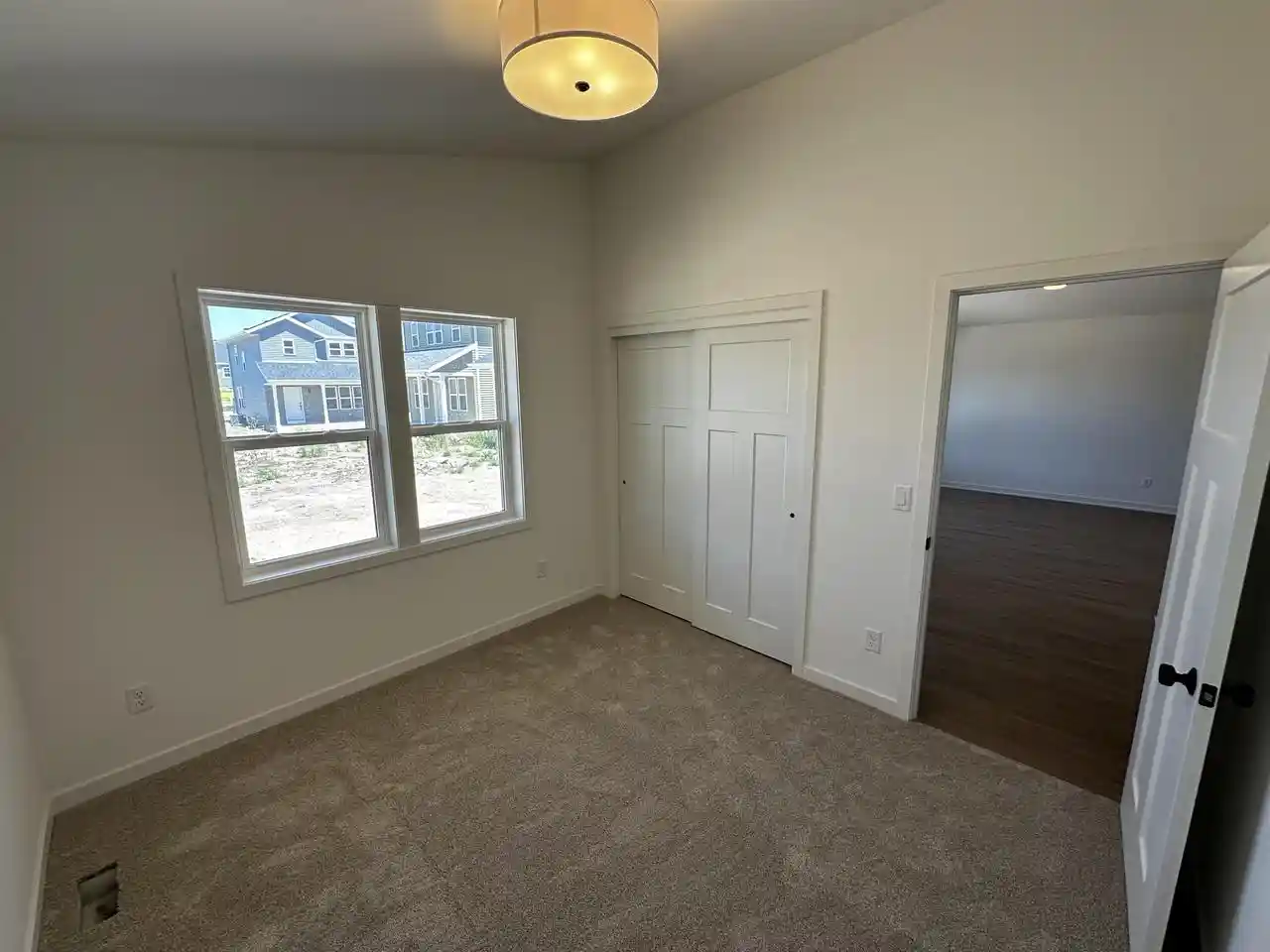 5th image of 1056 Wipple Way Way, Sheboygan Falls, WI 53085 | MLS# 1971643
