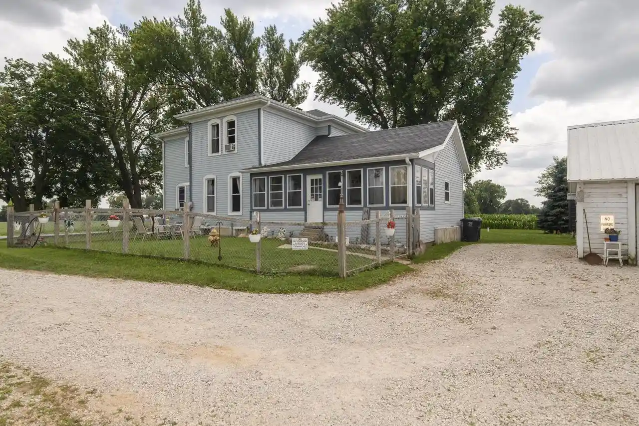Photo 4 of Single family home for sale at N9265 Highway 67, East Troy, WI 53120 | MLS# 1971648 | Listing updated on 2026-10-28