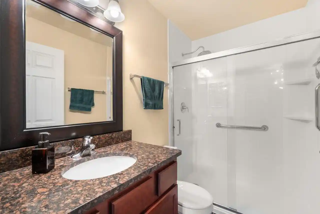 Homes for sale in Germantown, WI | N110W17155 Ashbury Lane Lane #6, Germantown, WI 53022 | MLS# 1971652