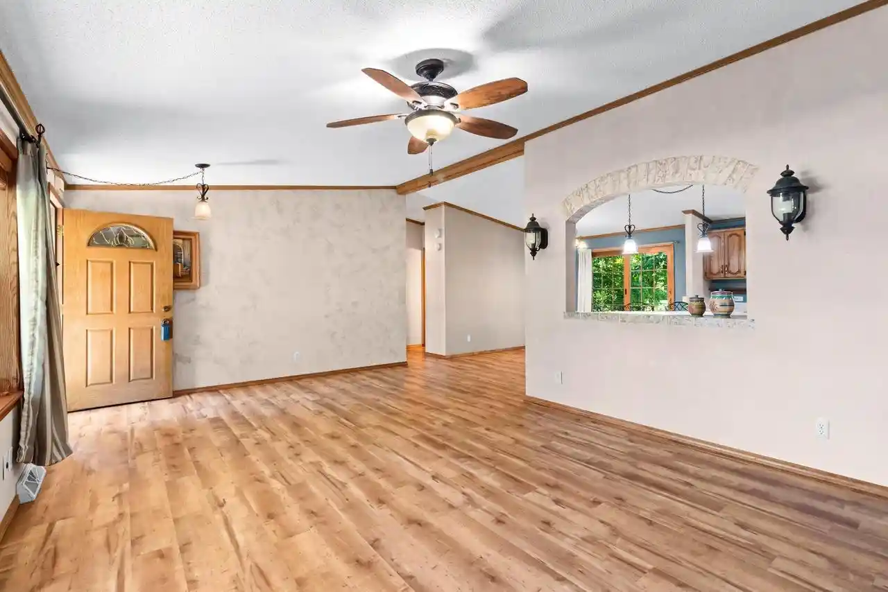 Homes for sale in Hortonville, WI | W10298 School Road Road, Hortonville, WI 54944 | MLS# 50329107