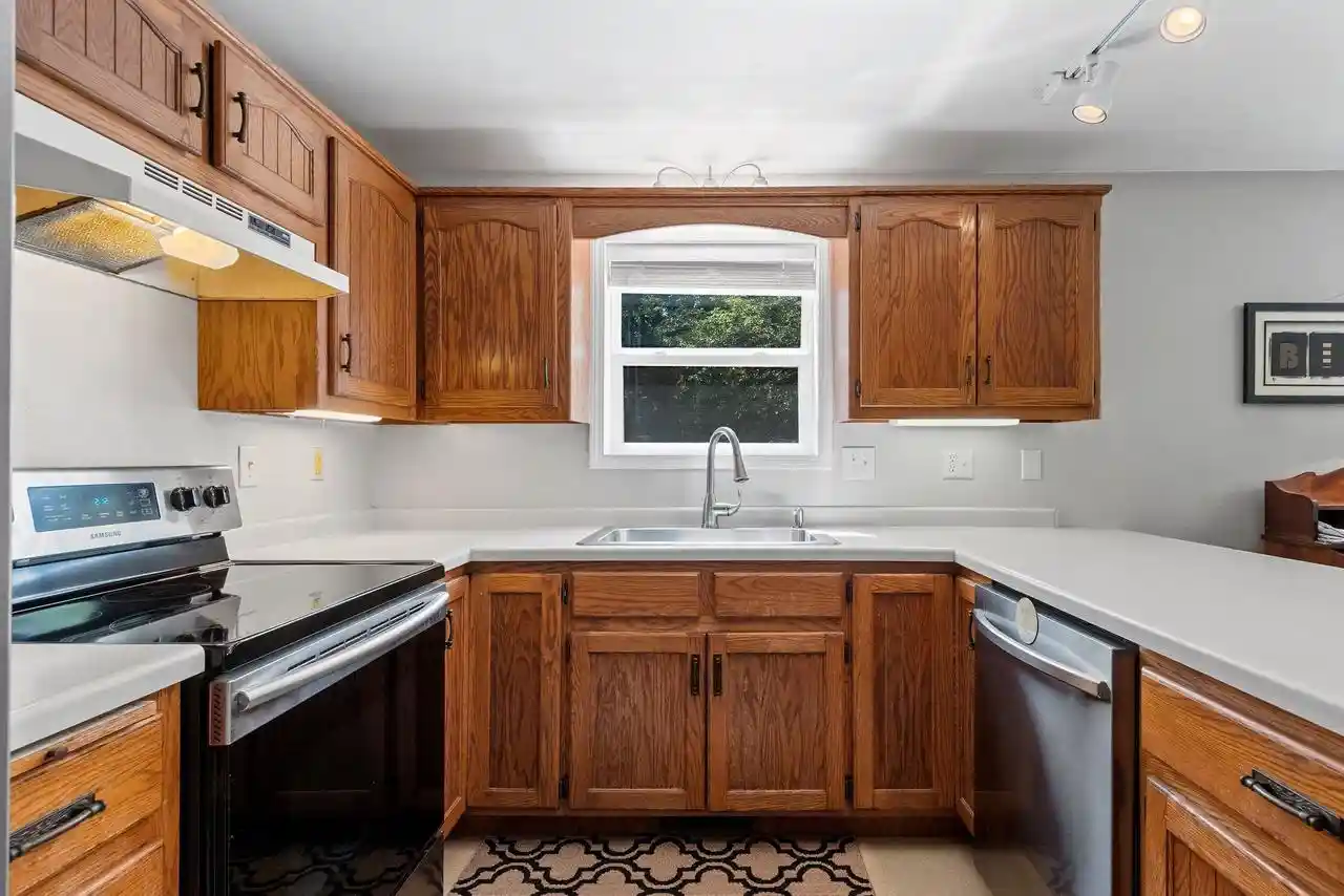 3rd image of 2837 St Anthony Dr Dr, Green Bay, WI 54311 | MLS# 50329106