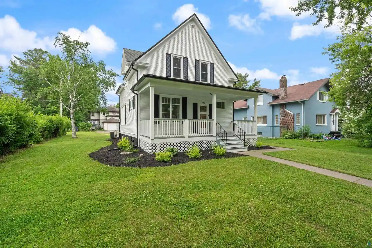 1st image of 706 E 7th St St, Superior, WI 54880 | MLS# 6126747