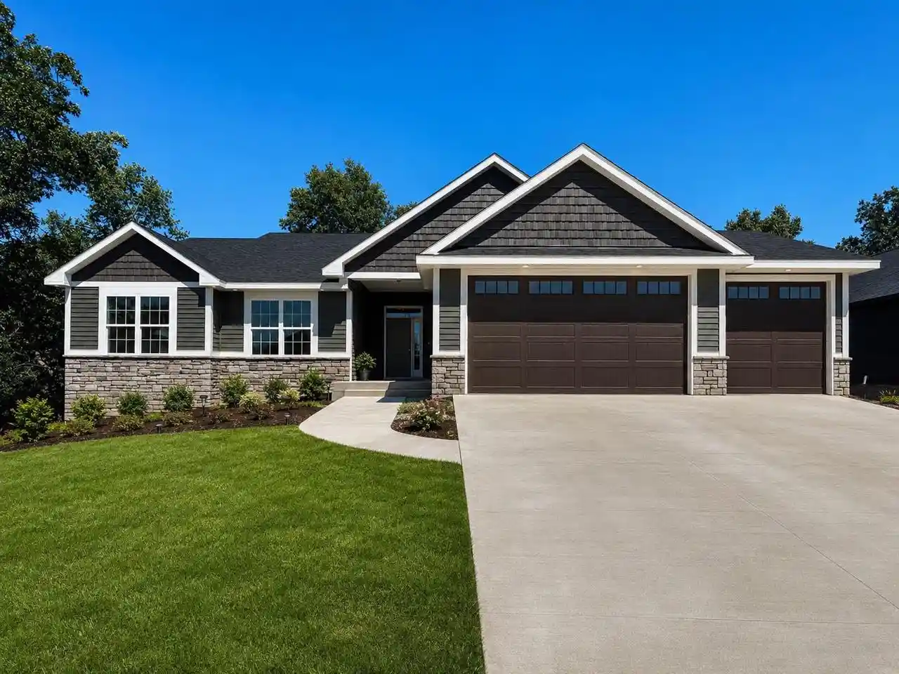 1st image of 3762 White Pine Dr Dr, Janesville, WI 53545 | MLS# 2028062