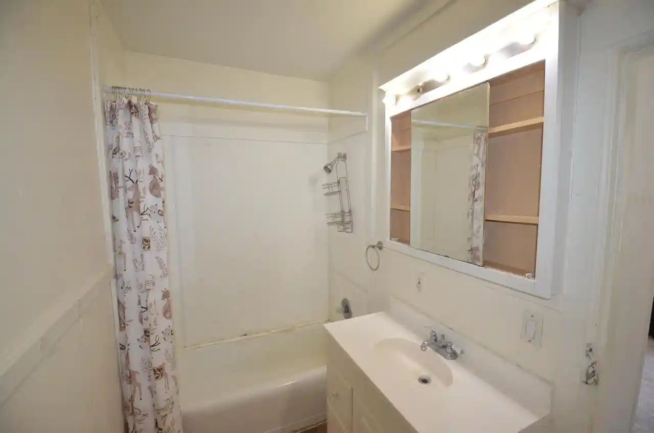 3rd image of 542 Whitewater Street Street, Whitewater, WI 53190 | MLS# 1971657