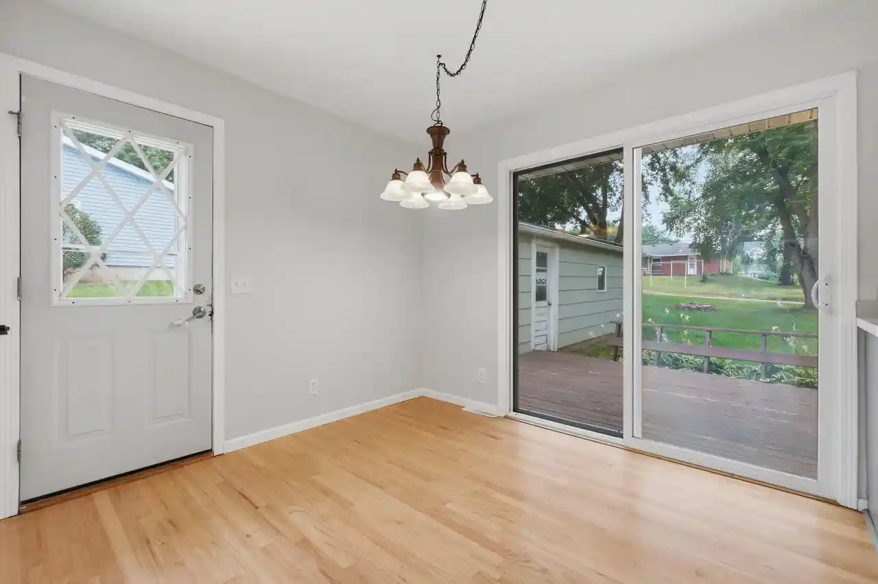 Photo 3 of Single family home for sale at 406 E Verleen Avenue Avenue, Waunakee, WI 53597 | MLS# 2028068 | Listing updated on 2026-08-16