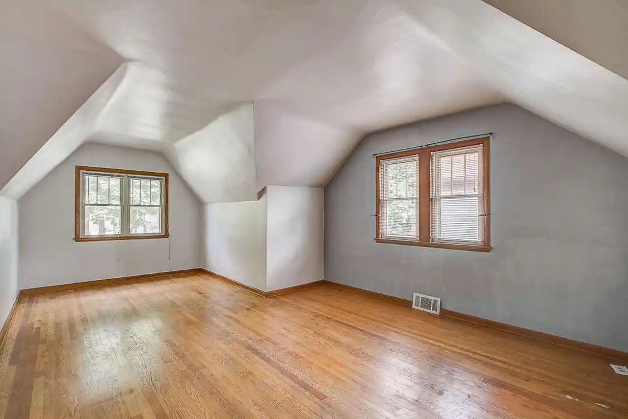 9th image of 2571 N 62nd Street Street, Milwaukee, WI 53213 | MLS# 1971673