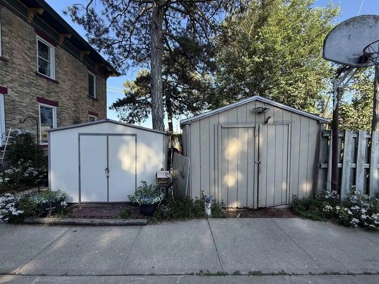 Homes for sale in Brodhead, WI | 1009 W 3rd Avenue Avenue, Brodhead, WI 53520 | MLS# 2028073