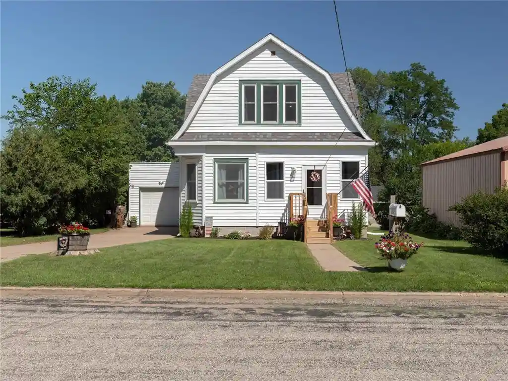 1st image of 306 E Washington Street Street, Durand, WI 54736 | MLS# 7109893