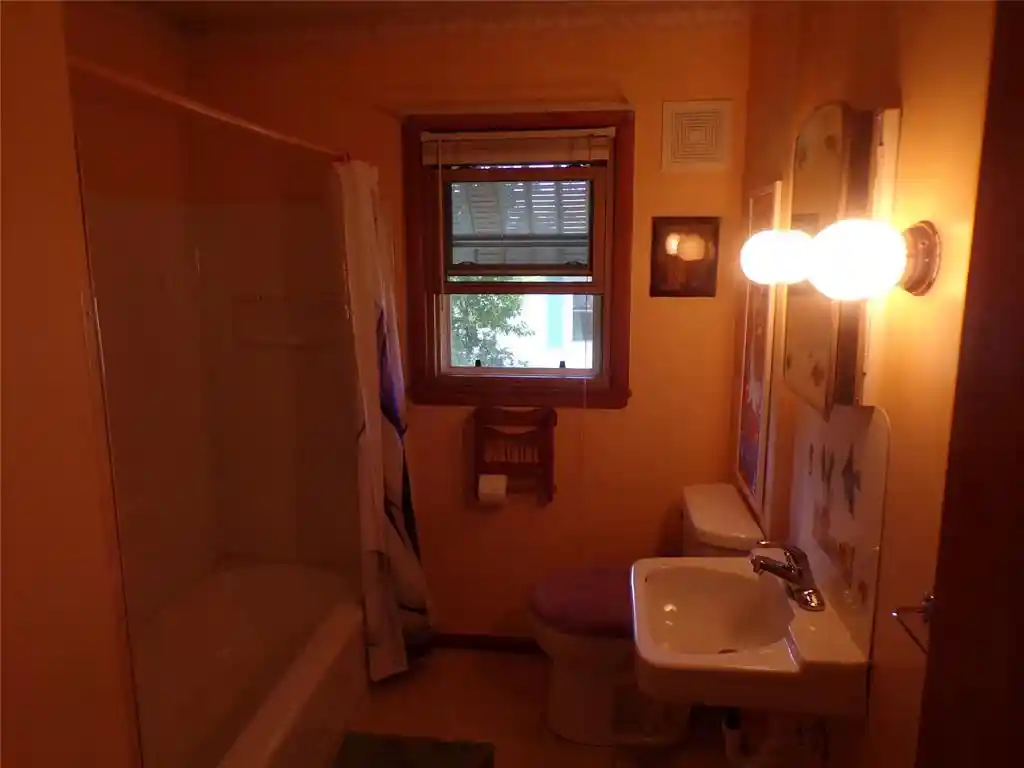 4th image of 315 E Wisconsin Street Street, Chippewa Falls, WI 54729 | MLS# 1603228
