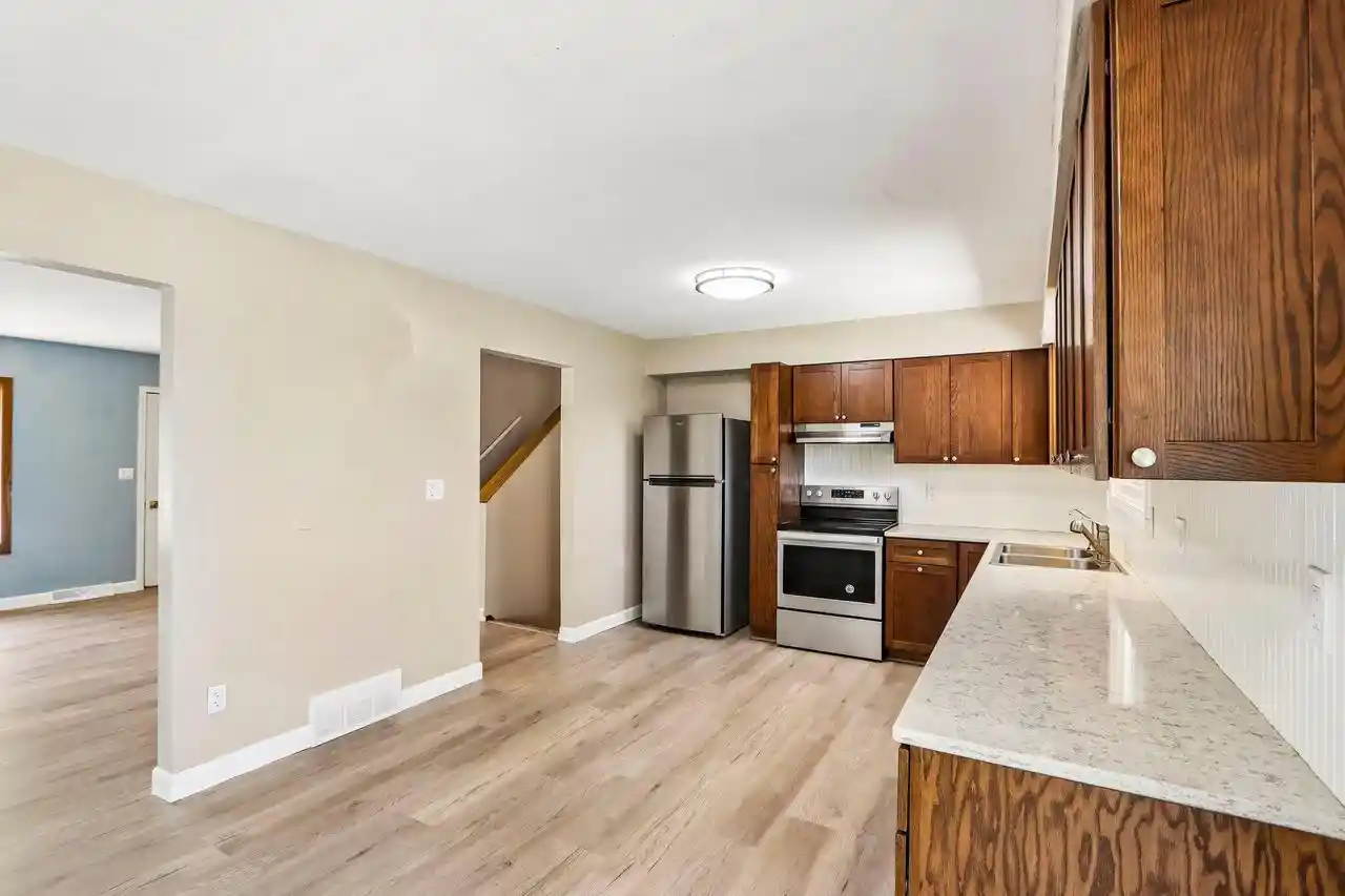 Homes for sale in Saukville, WI | 1049 S Glencrest Court Court, Saukville, WI 53080 | MLS# 1971700