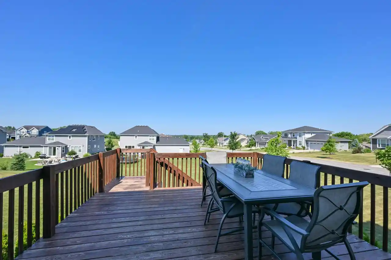 3rd image of 8735 S Bell Meadow Court Court, Franklin, WI 53132 | MLS# 1971712