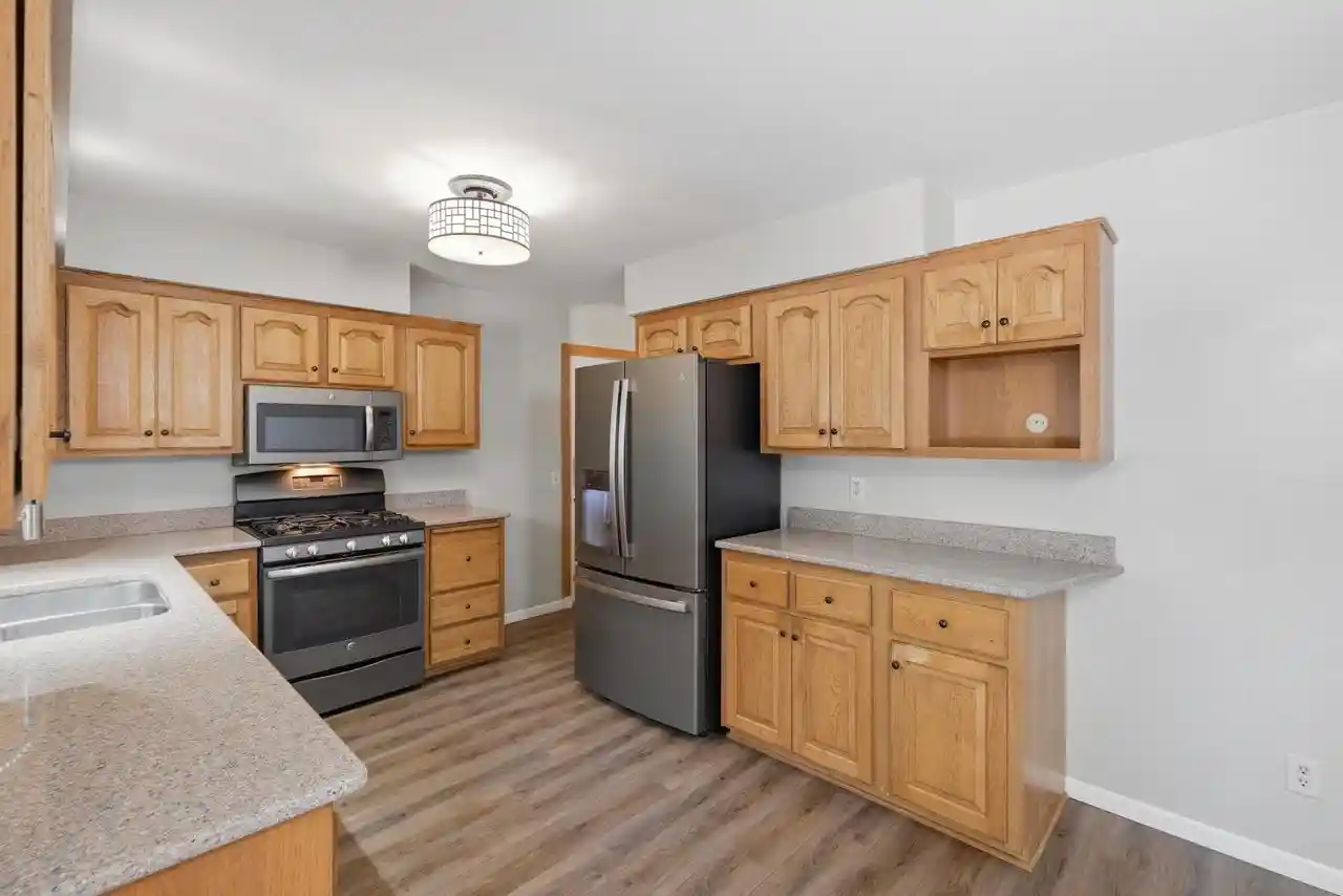 3rd image of 855 Clover Lane Lane, Oregon, WI 53575 | MLS# 2028087