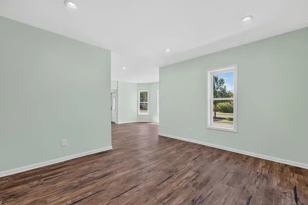 2nd image of 1836 W Mequon Road Road, Mequon, WI 53092 | MLS# 1971720