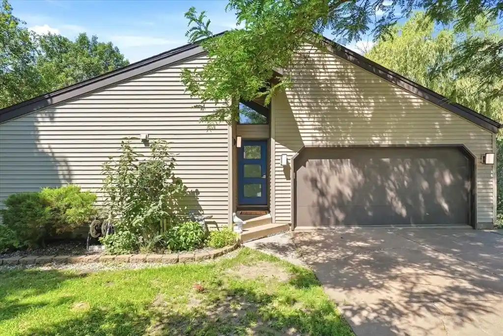 1st image of 2206 Orchard Pl Pl, Eau Claire, WI 54701 | MLS# 1603251